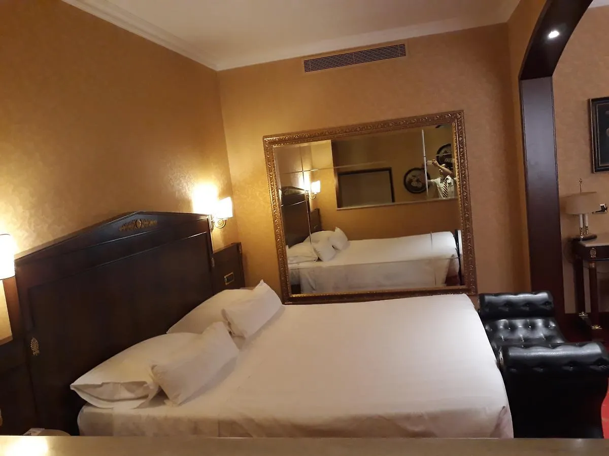 Hotel Motel Luna Segrate 4*,  Włochy